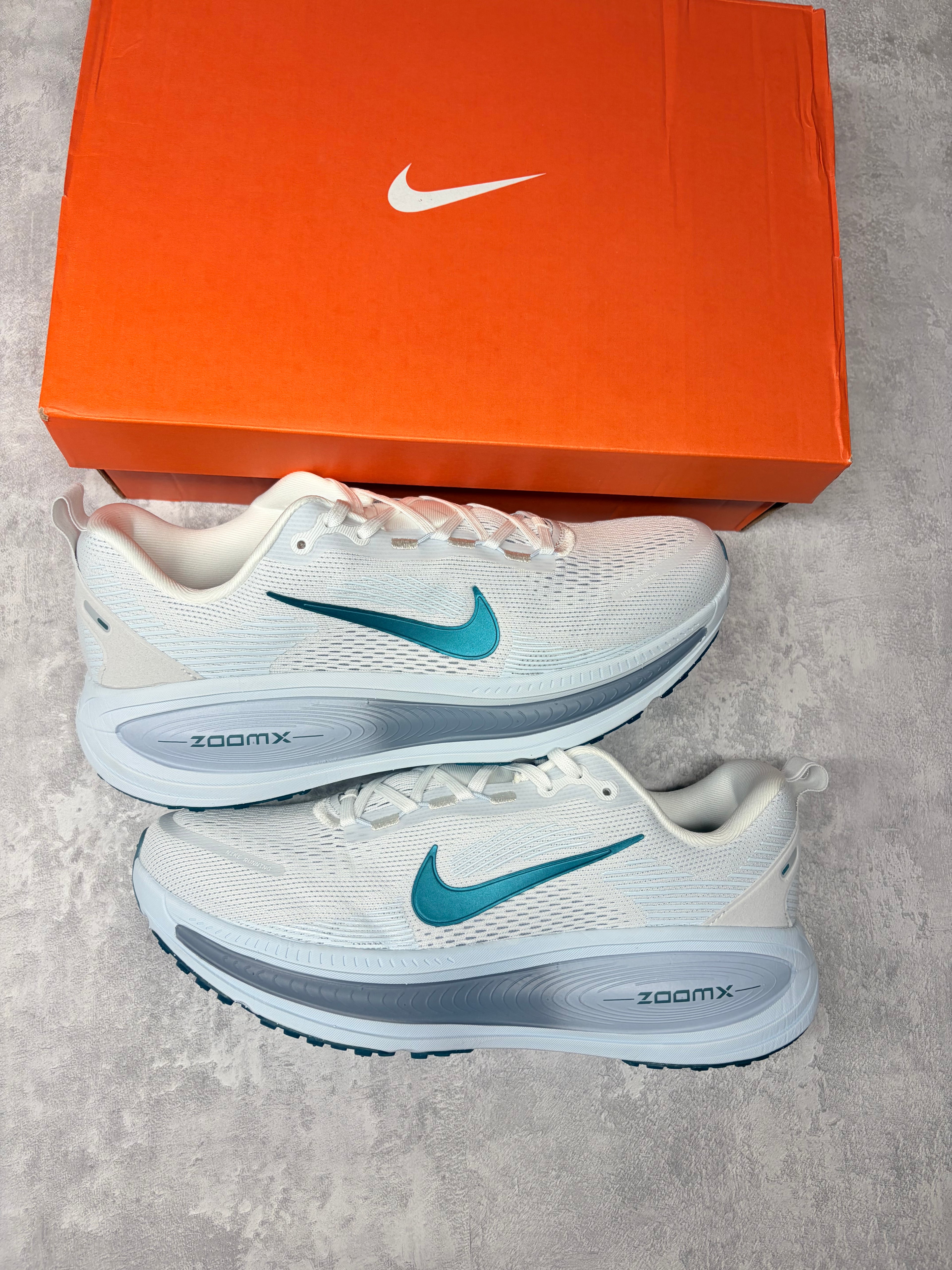 Nike Vimeo running shoes