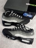 Air max 95s