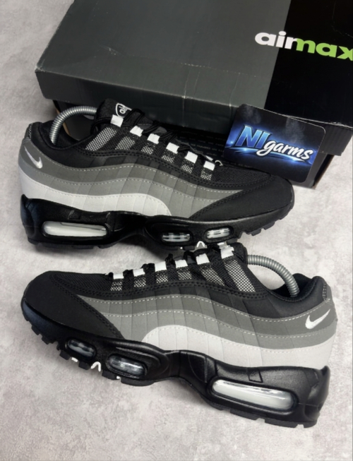 Air max 95s