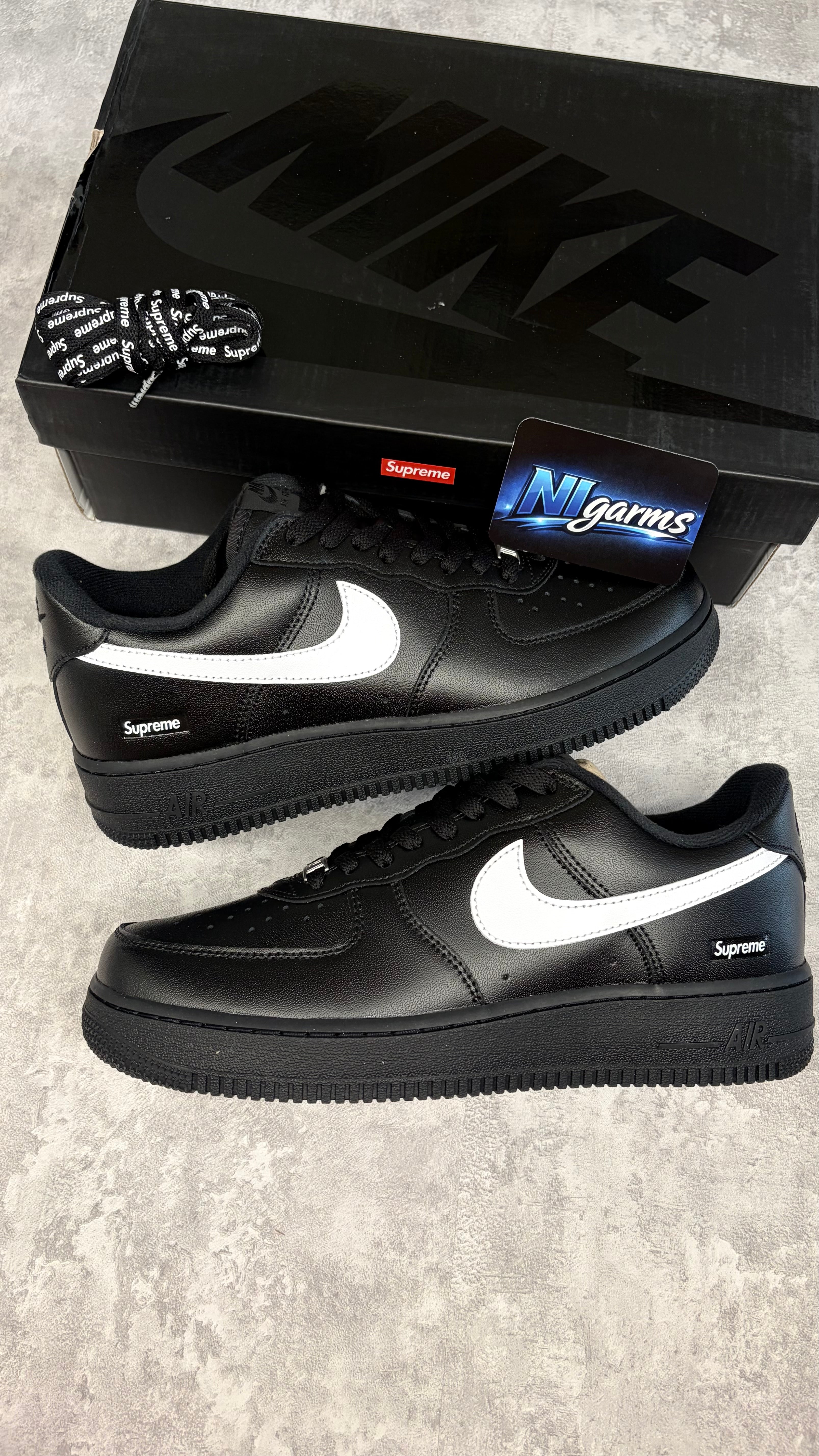 Air force 1 supreme size UK8.5