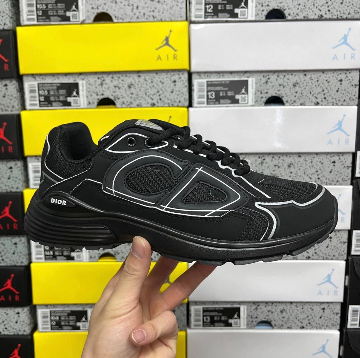 B30 size UK7 brand new 👟