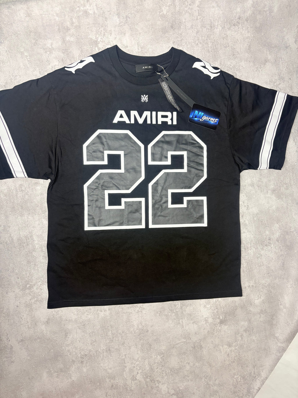 Amirr T-shirt men’s size small