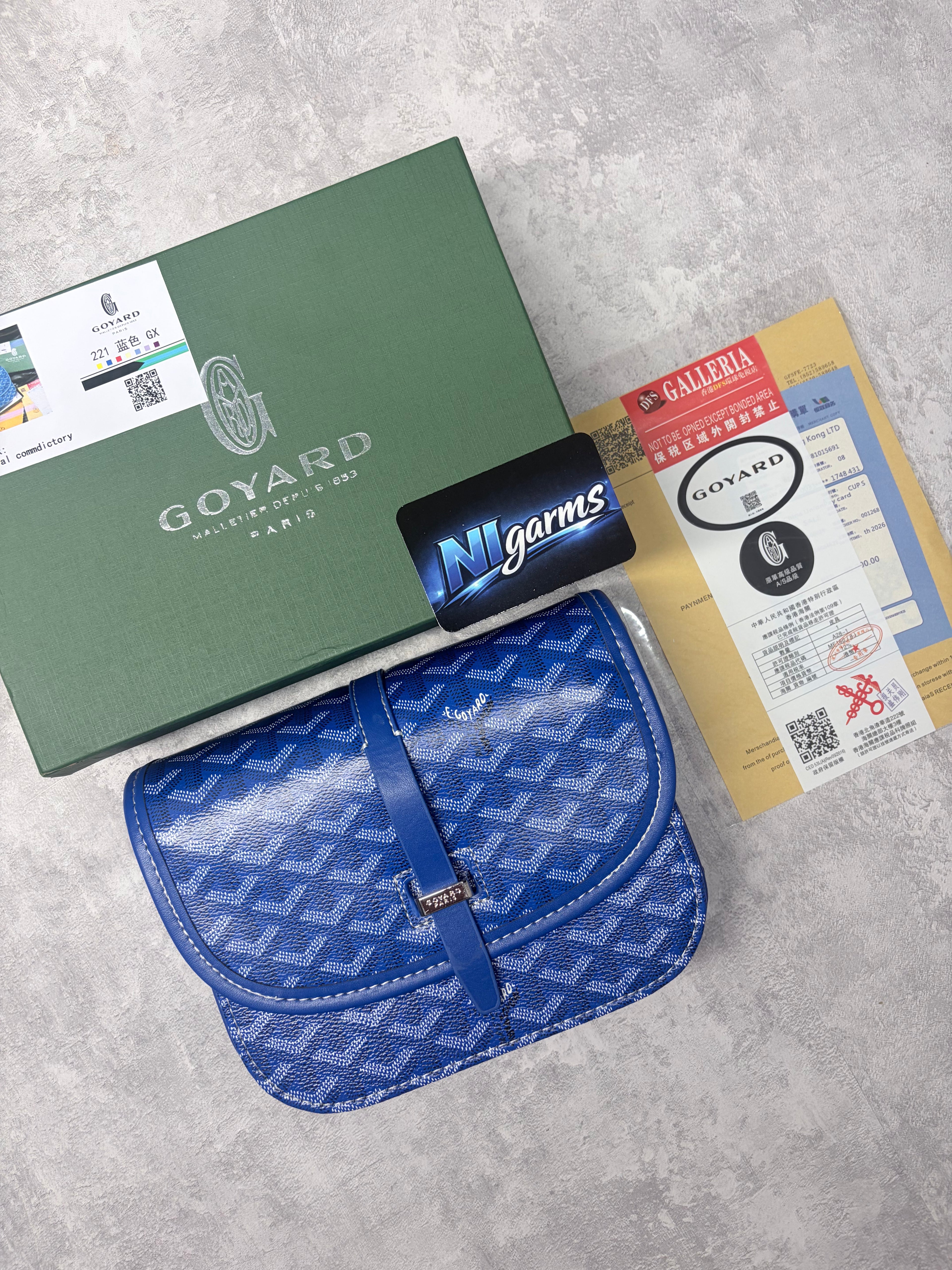 Goyar pouches