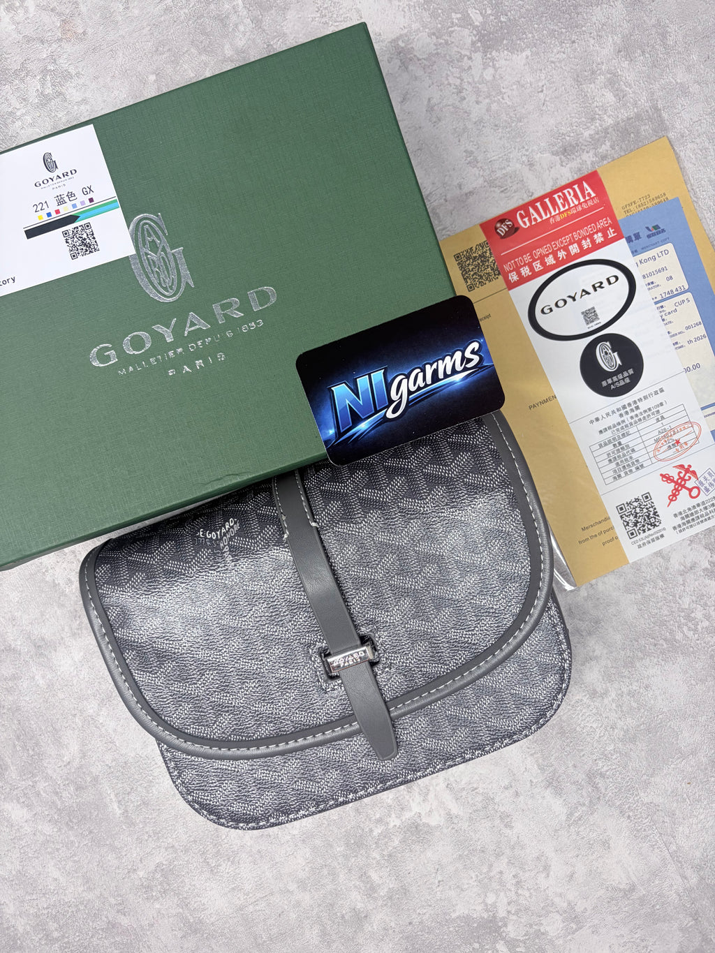 Goyar pouches